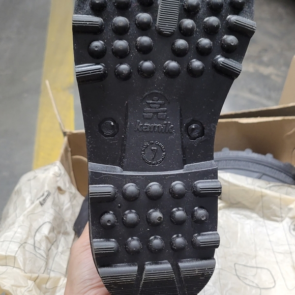 Kamik Winter Boots - Picture 4 of 4